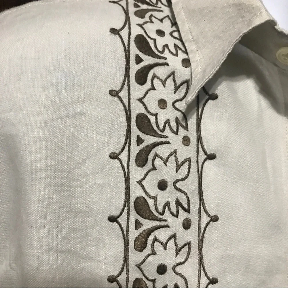 FineLINEN lucky Brand Cream and Brown Casual Button Down Shirt with Embroidery - Picture 2 of 6